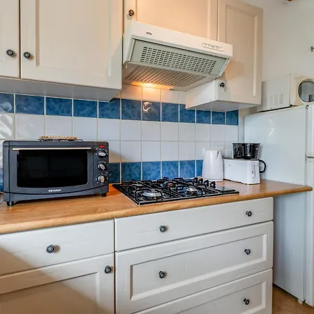 Holiday home Les Fees Du Gard - Lutin Rousson (Gard)